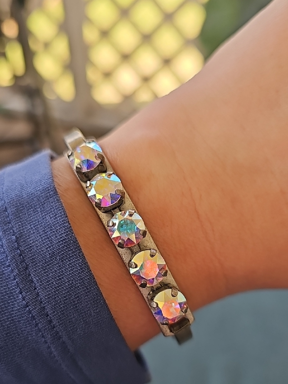 Aurora Crystal Stretch Bracelet - Iridescent Stones